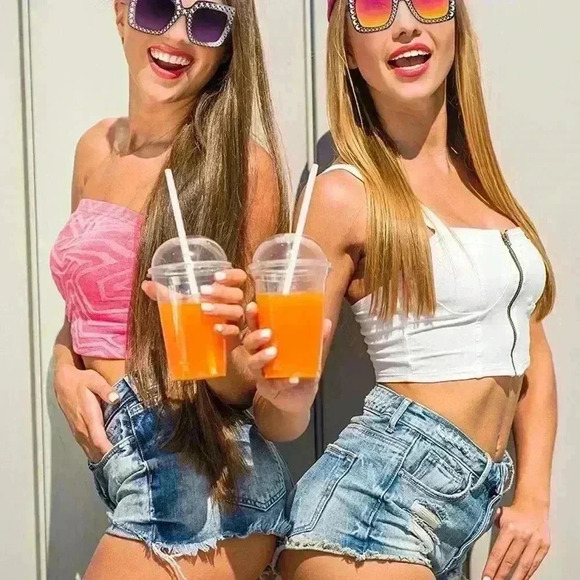 1 Pair of Crystal Oversized Sunglasses Square Diamond Sunglasses - Picture 1 of 6